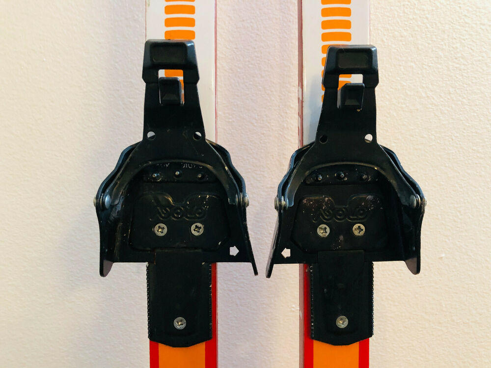 Trak T1400 Nordic Cross Country Waxless XC Skis 210 cm. Asolo 3 Pin