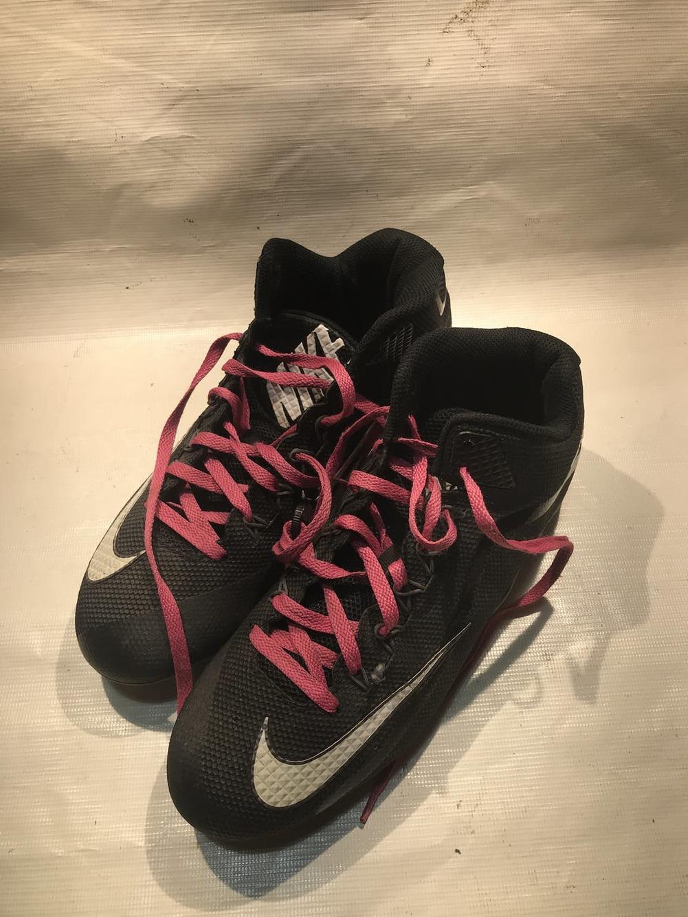 used youth football cleats