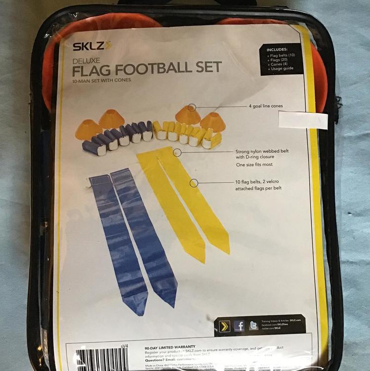 Brand New!! SKLZ10-Man Flag Football Deluxe Set W// Flags and Cones