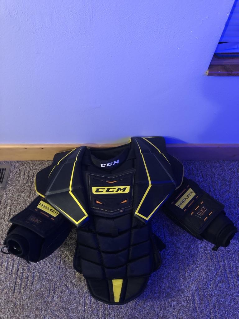 Senior Extra Large CCM Premier Pro Chest and Arm Protector Goalie Chest