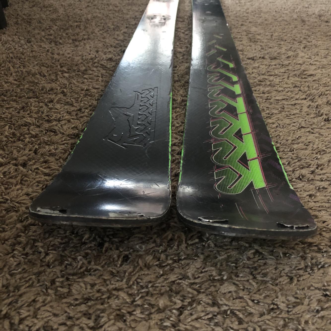 used twin tip skis