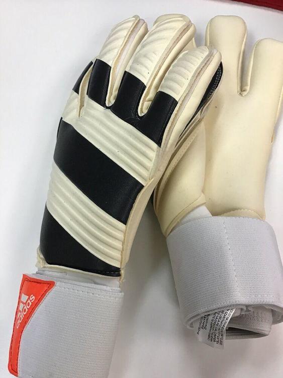 adidas classic pro goalkeeper gloves