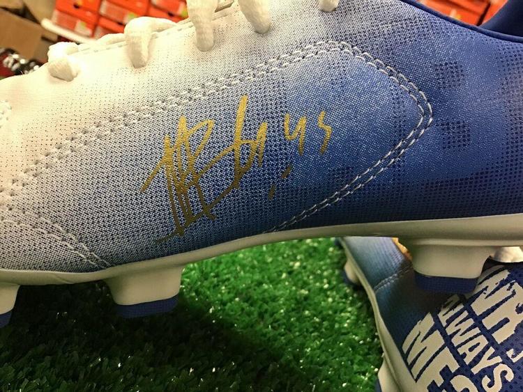 balotelli cleats