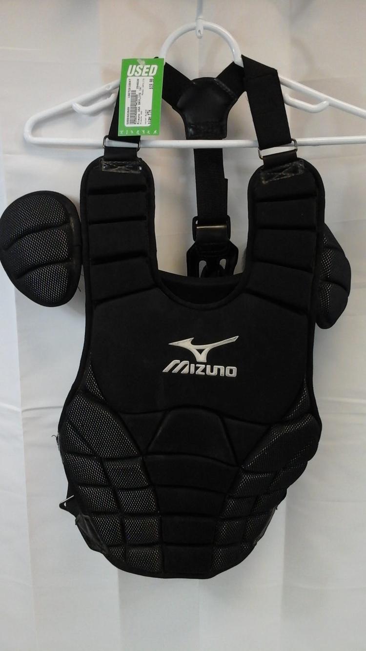Used Mizuno Samurai Youth 14" BB/SB Catchers Chest Protector SidelineSwap