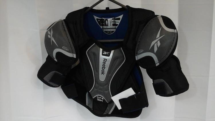 reebok hockey shoulder pads