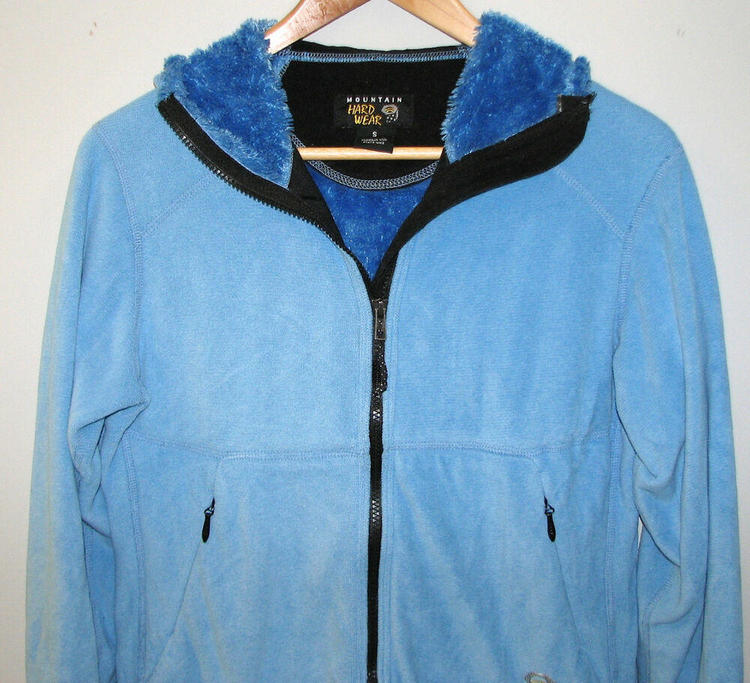 light blue fleece jacket