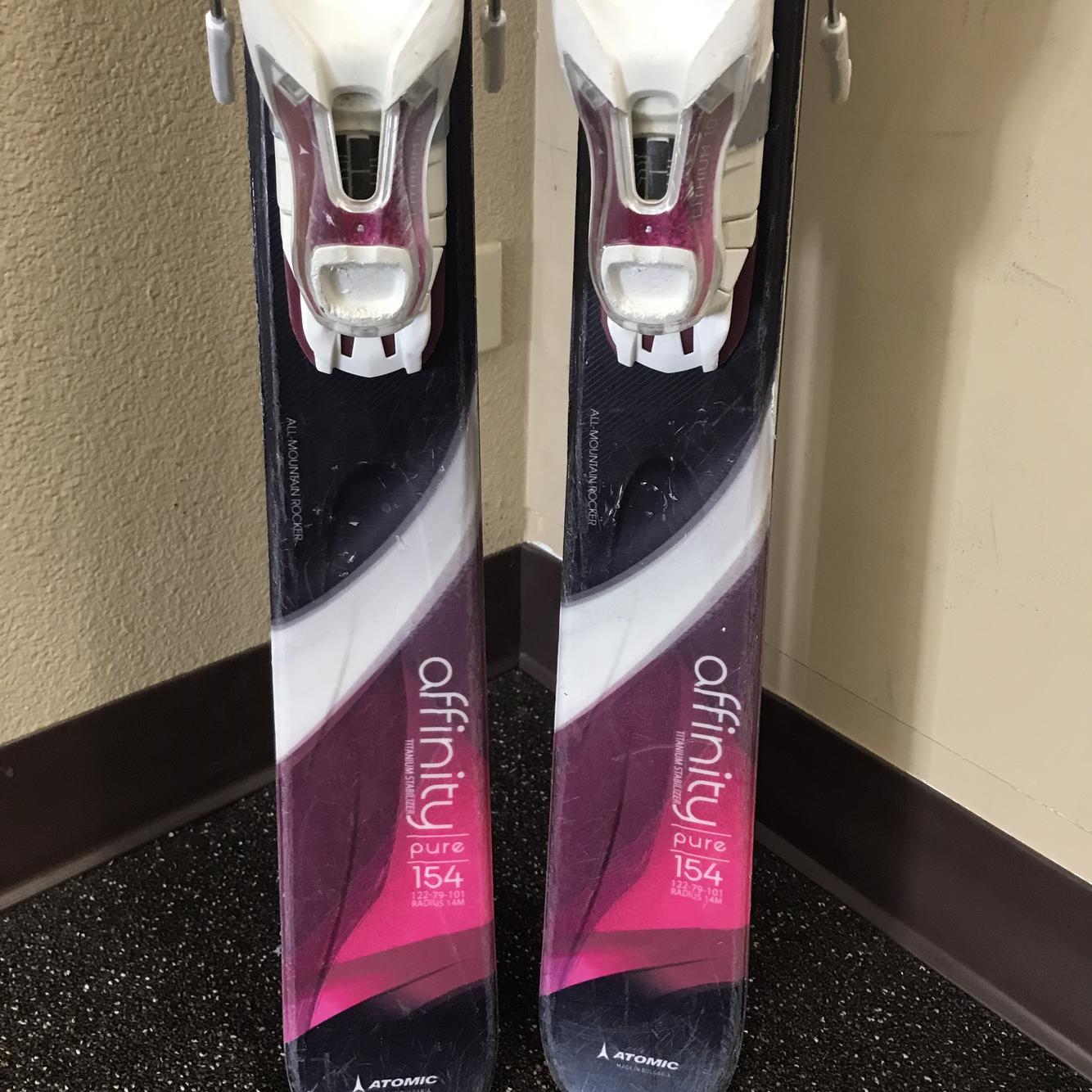 Atomic Affinity Pure 154cm Skis With Bindings | SidelineSwap