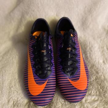 nike mercurial vapor xi purple