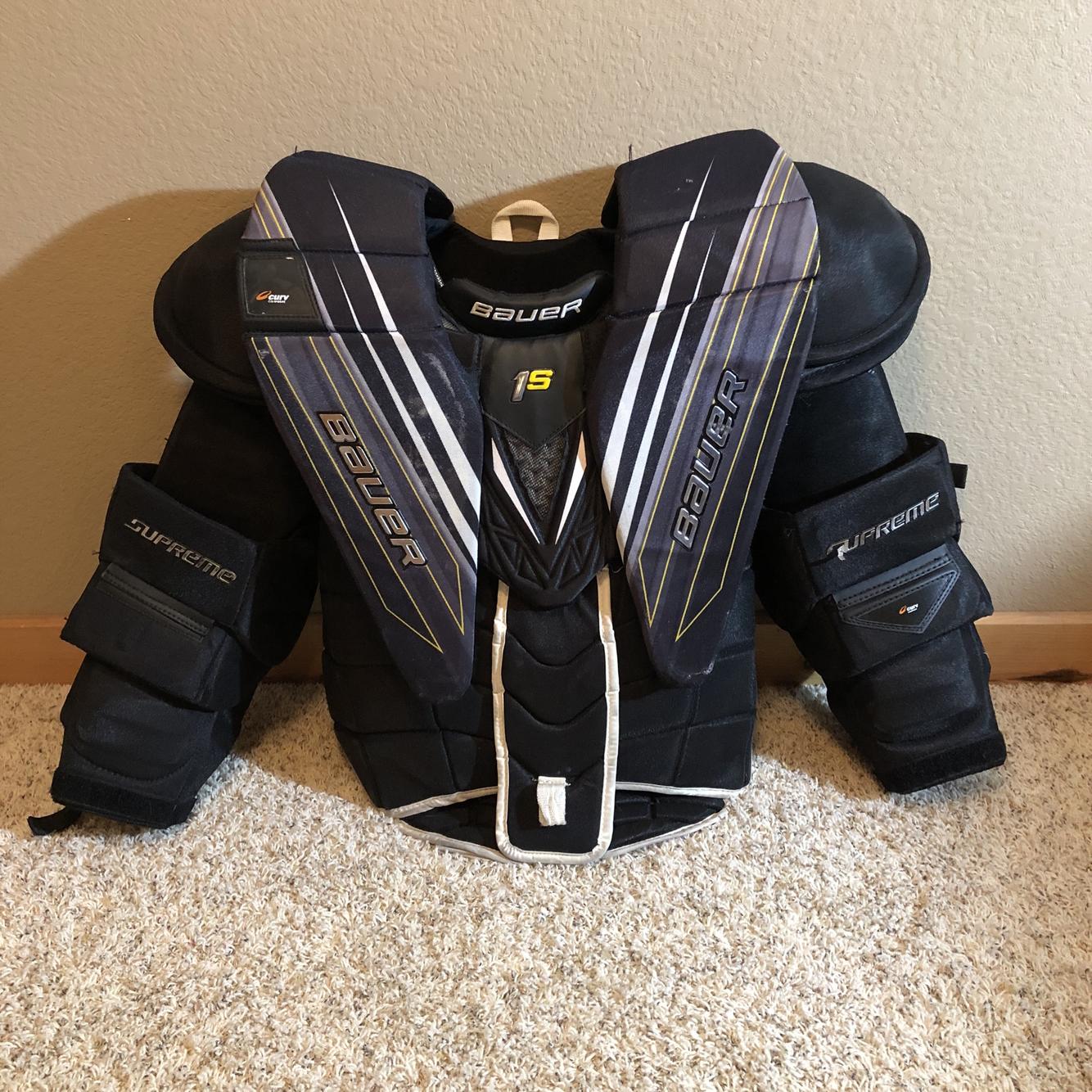 Senior Extra Large Bauer Supreme 1S Goalie Chest Protector SidelineSwap