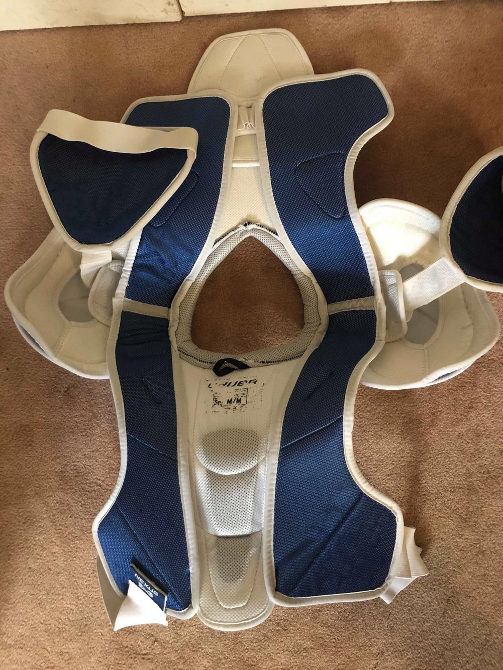 Nexus 6000 Shoulder Pads Senior Medium SidelineSwap