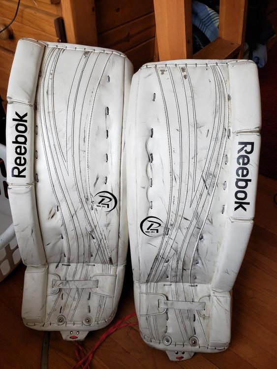 reebok 18k goalie pads