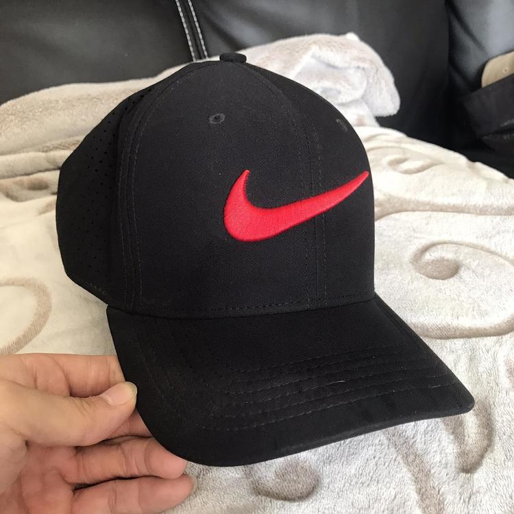 nike gym hat