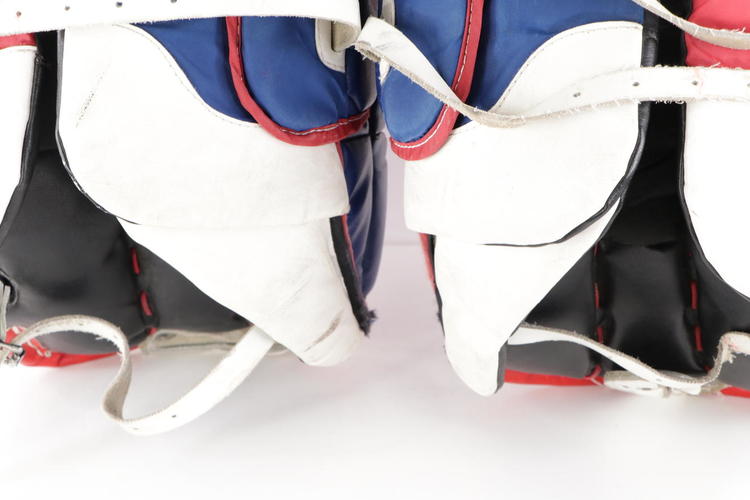 reebok 7000 sr goalie pads
