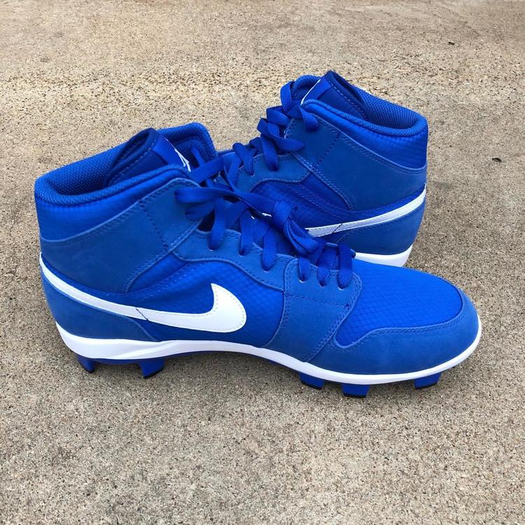 mookie betts jordan 9 cleats