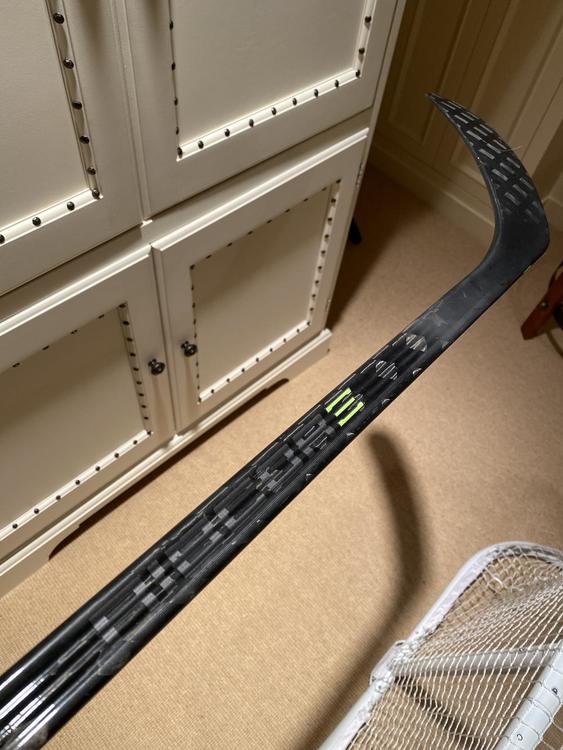 reebok tri matrix hockey stick