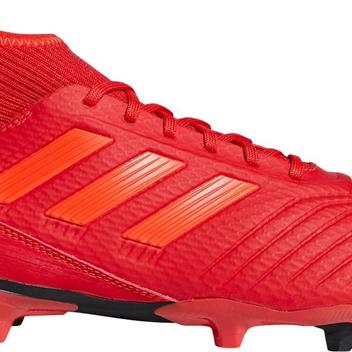 women's predator cleats