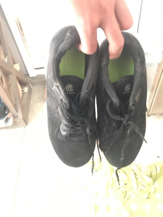 black and gray champion shoes