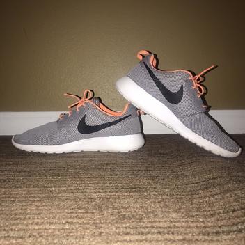 nike roshe size 12