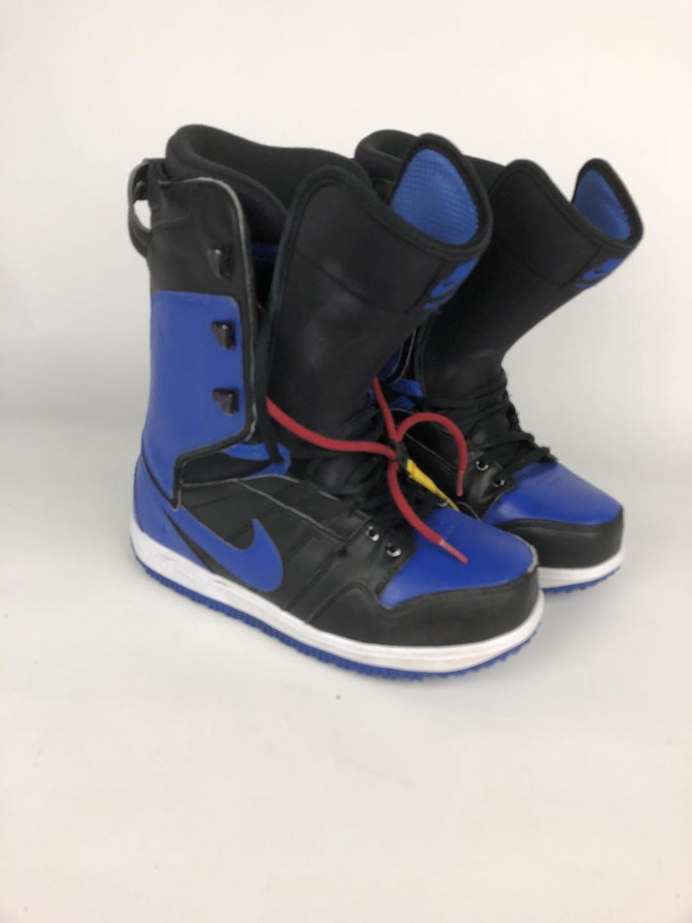 used nike boots