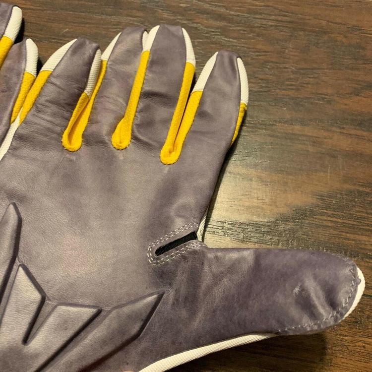 air jordan football gloves
