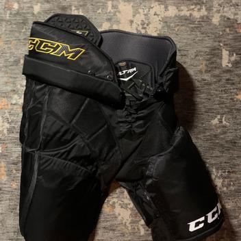 CCM HP30//HP32 Pro Stock Hockey Pants Various Sizes 9335