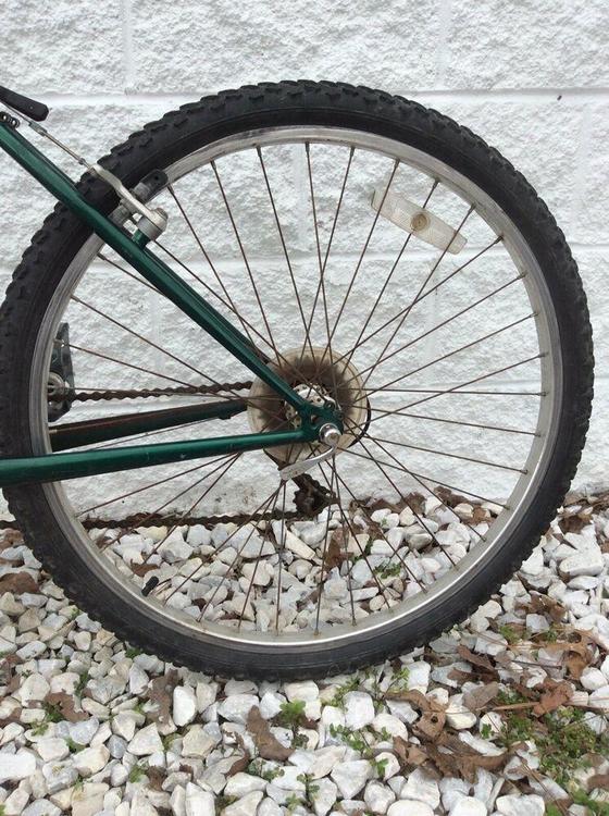 trek 820 hybrid