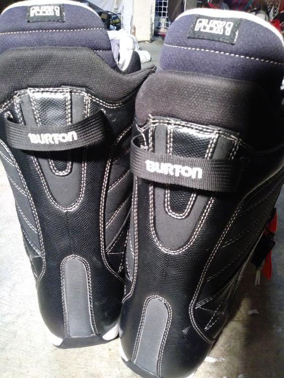burton awol snowboard boots