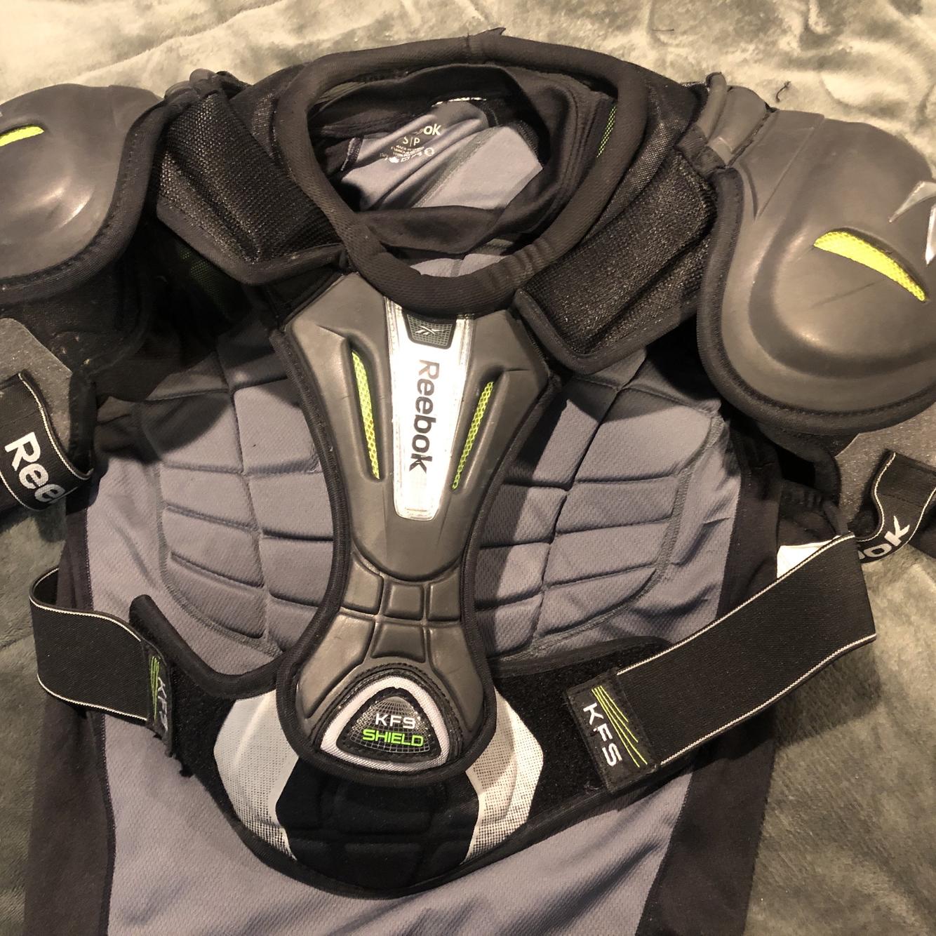 Used Small Reebok Fit 16K Shoulder Pads SidelineSwap