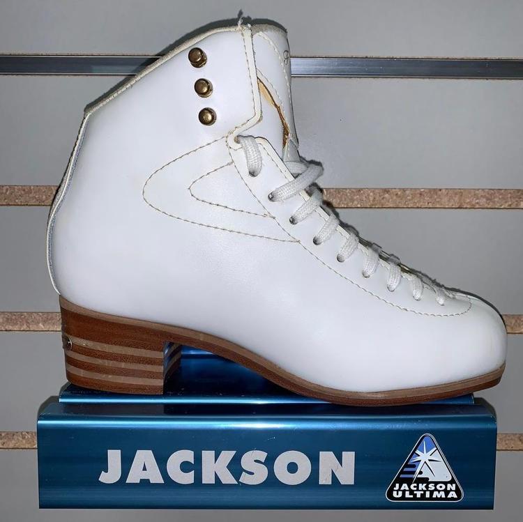 Jackson Ultima NEW DJ2510 4.5B Jackson Women's Finesse Figure Skate