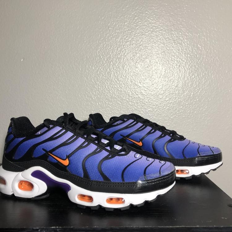 girls nike air max plus