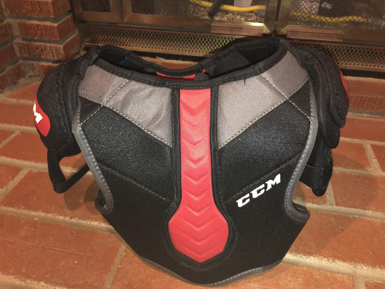 Used Youth Large CCM QuickLite Shoulder Pads SidelineSwap