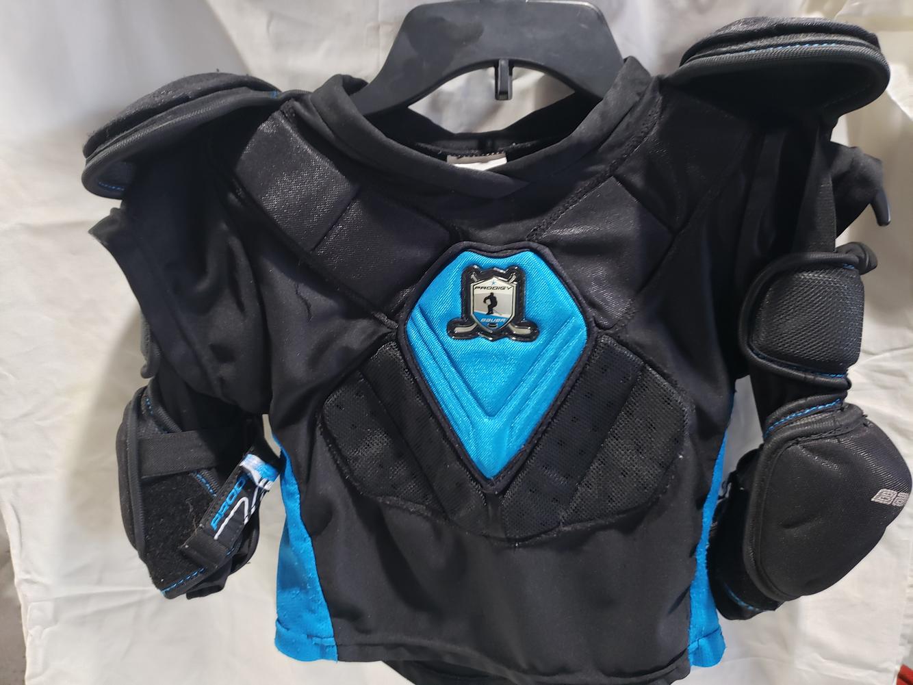 Used Medium Bauer Prodigy Shoulder Pads SidelineSwap