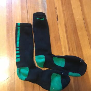 green nike elite socks