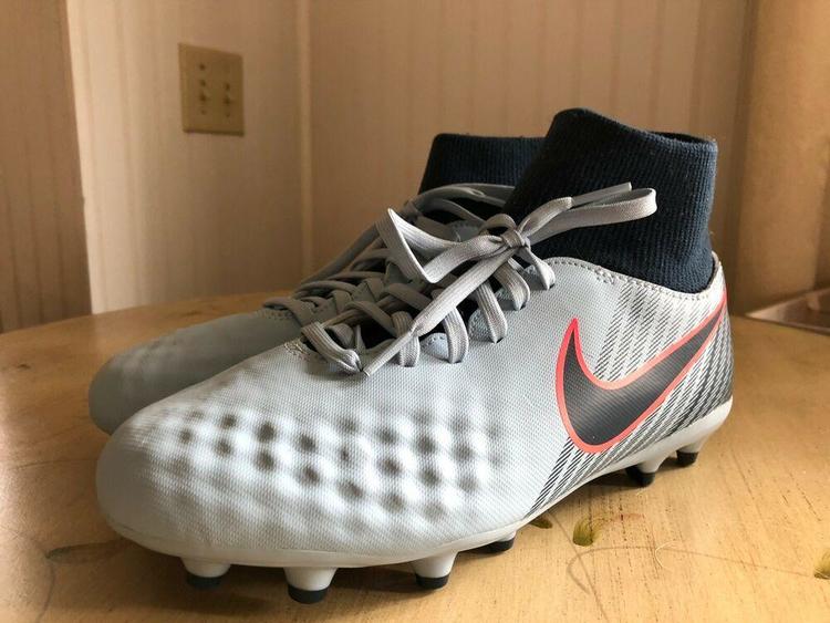 códigos de cupón mejor selección rendimiento confiable Nike Jr Magista Onda II DF FG LT Kids size 5 Cleats | Soccer ... códigos de cupón mejor selección rendimiento confiable Nike Jr Magista Onda II DF FG LT Kids size 5 Cleats | Soccer ...
