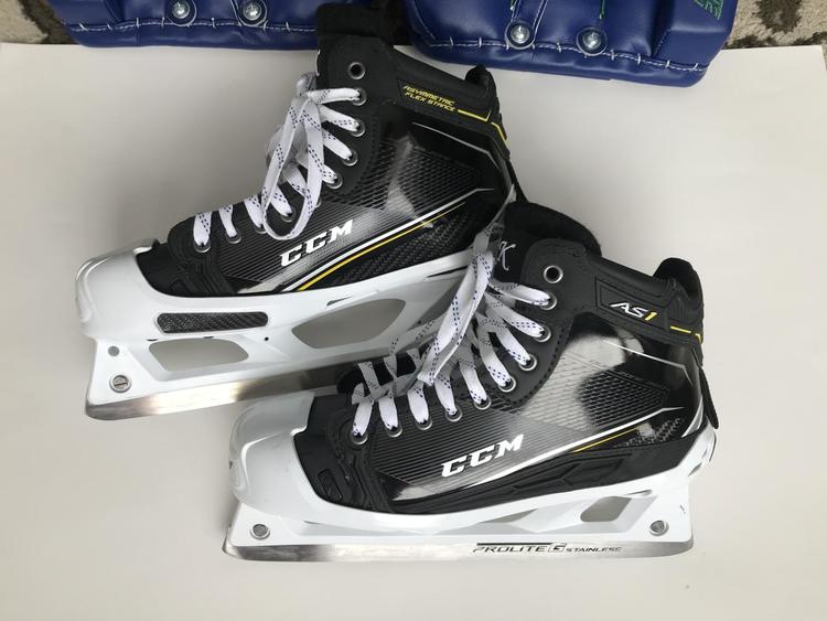 custom goalie skates
