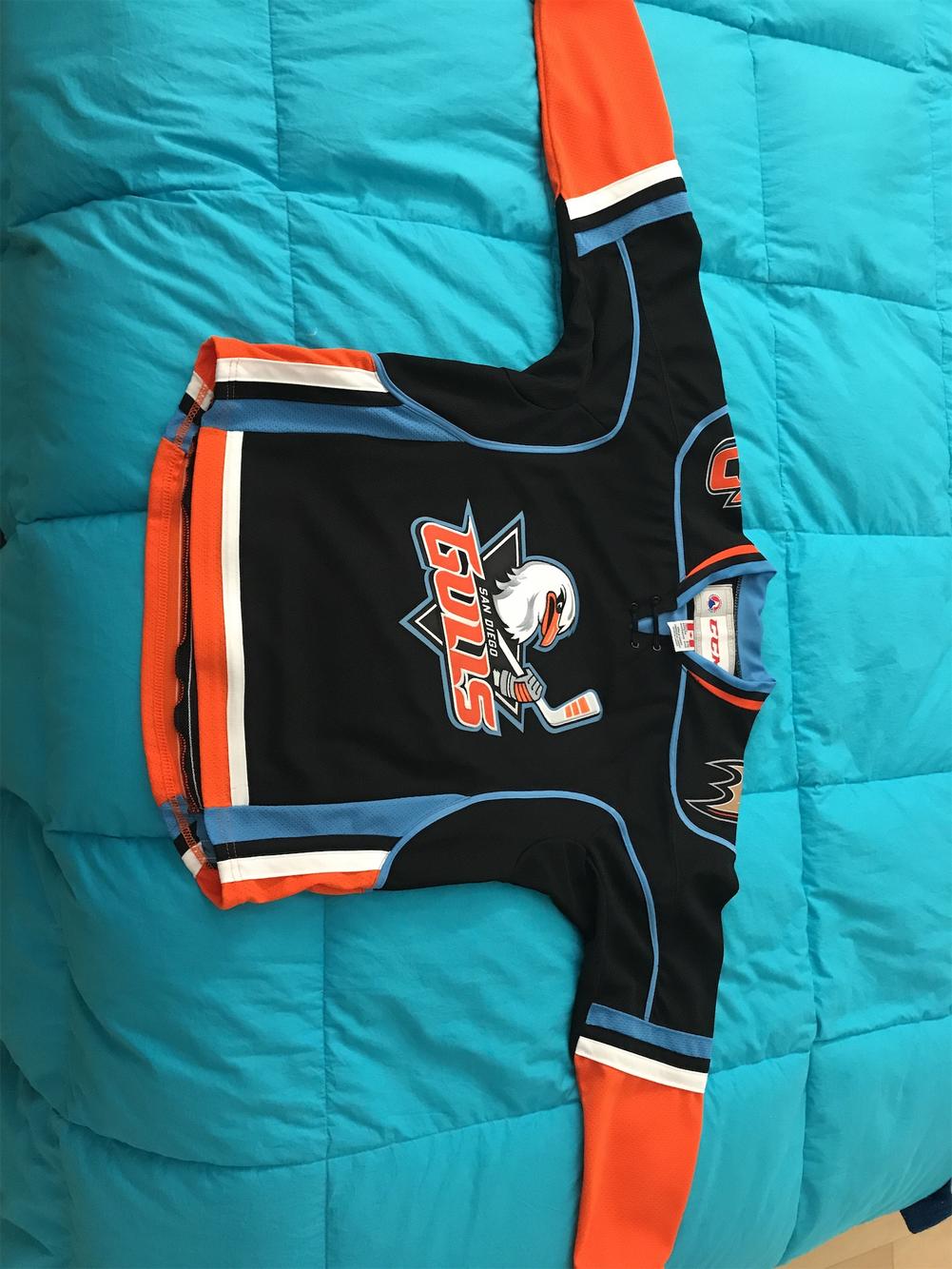 San Diego Gulls Youth L/XL Jersey NEW SidelineSwap