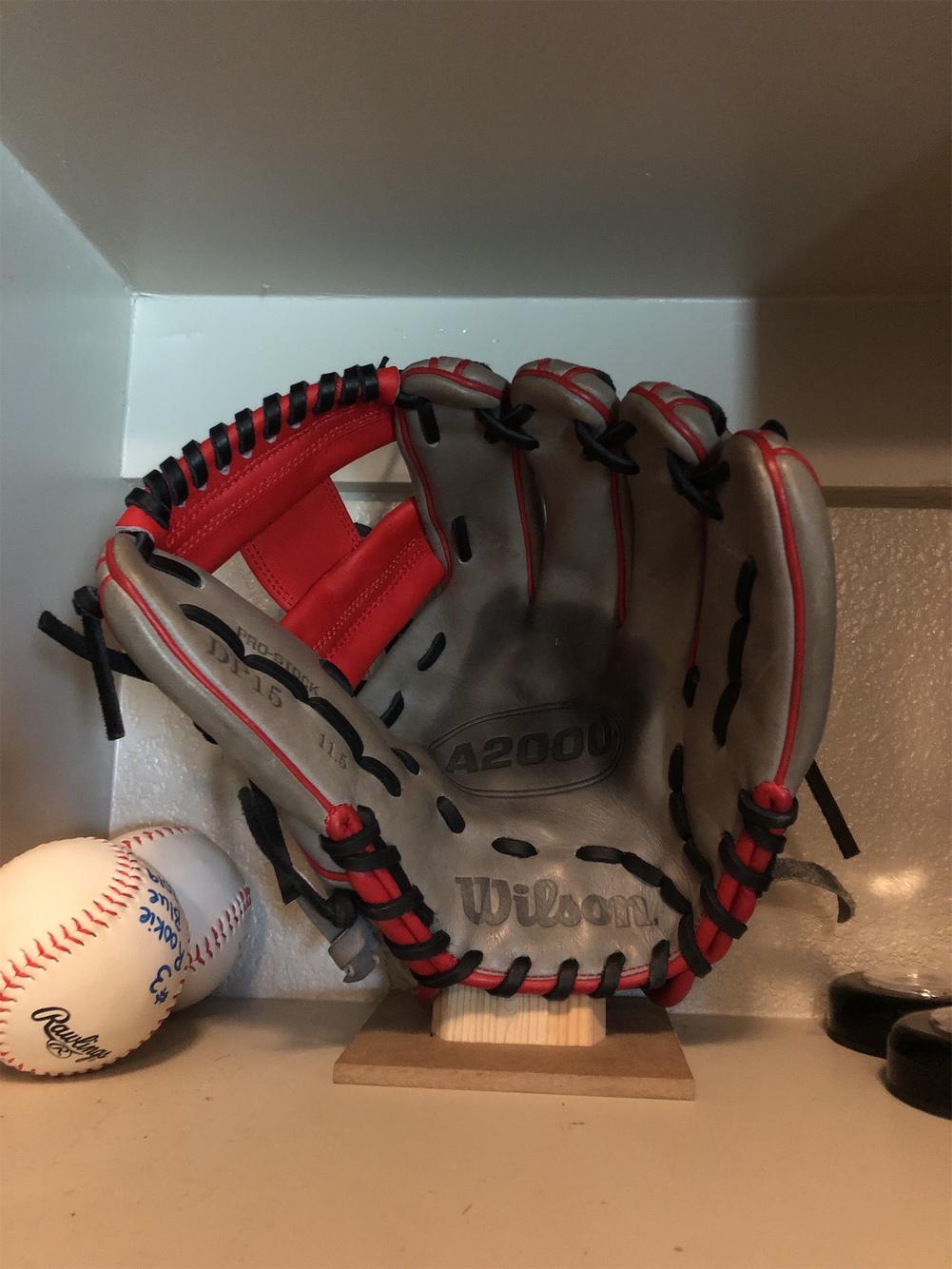 Gray New Infield A2000 DP15 11.5" Baseball Glove SidelineSwap