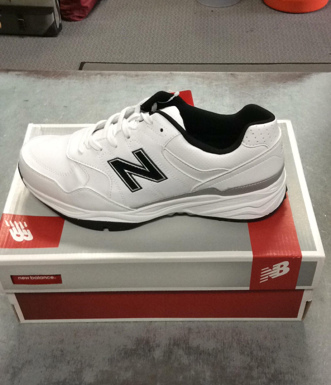 new balance 10.5 new balance 10.5