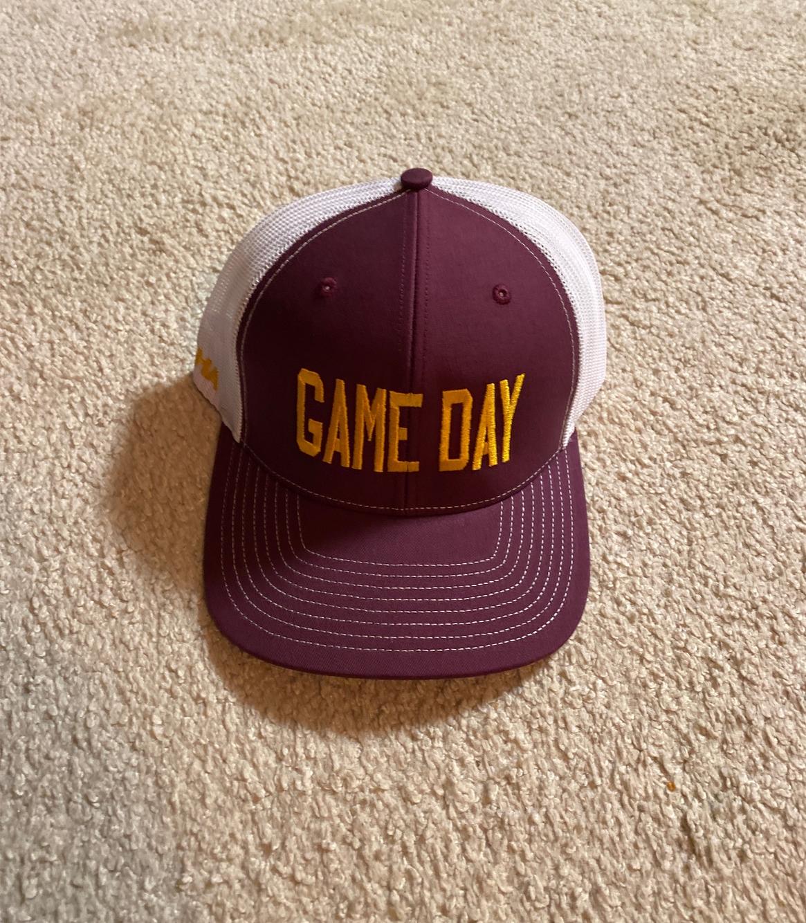 maroon and gold hat