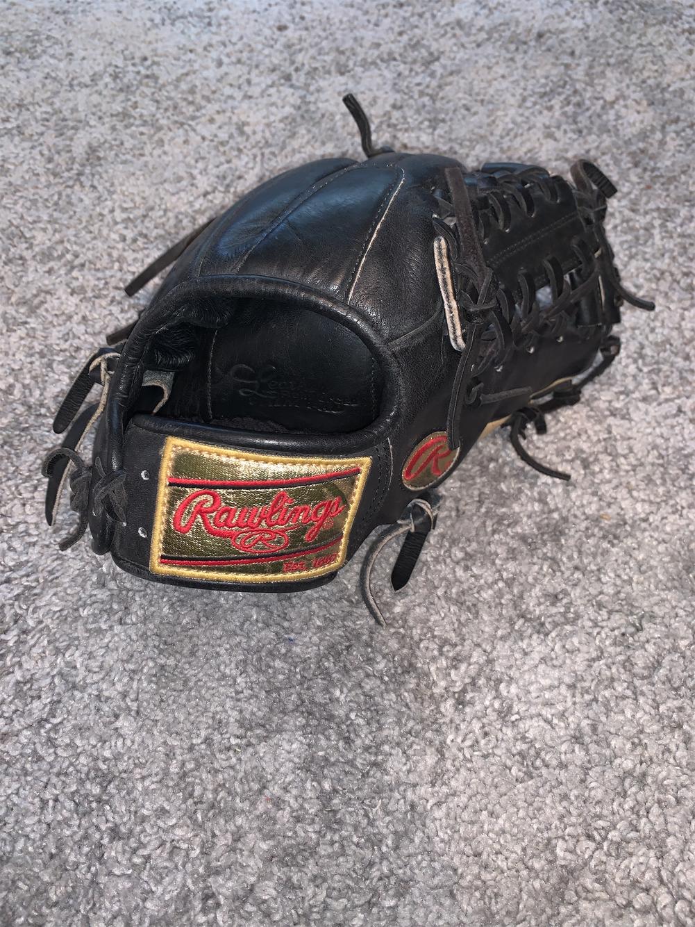 Rawlings Gold Label 204. Real Labels SidelineSwap