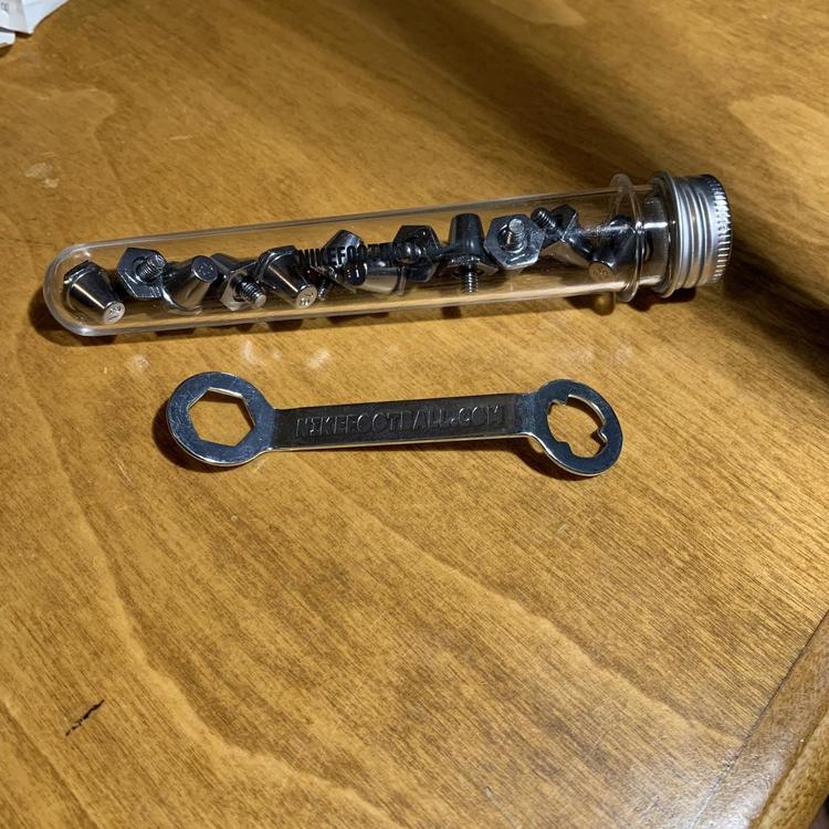 nike stud wrench