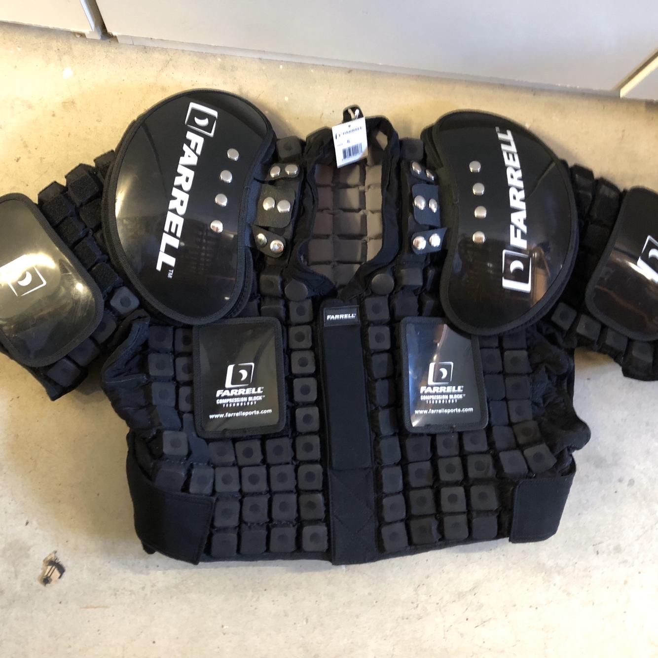 New Farrell H600 Senior Extra Large Shoulder Pads SidelineSwap