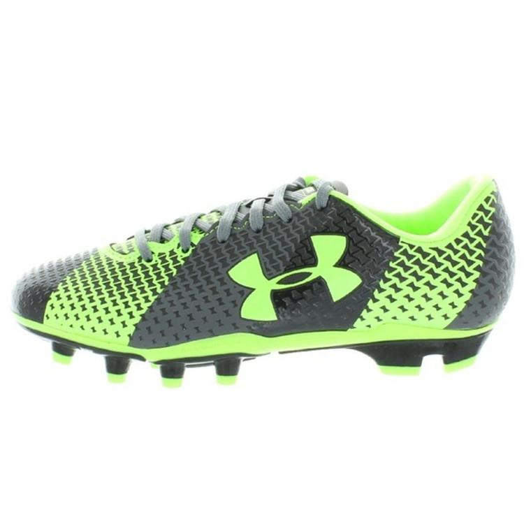 soccer cleats 9.5