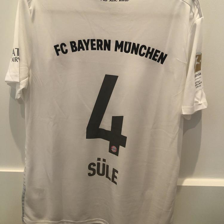bayern alternate jersey