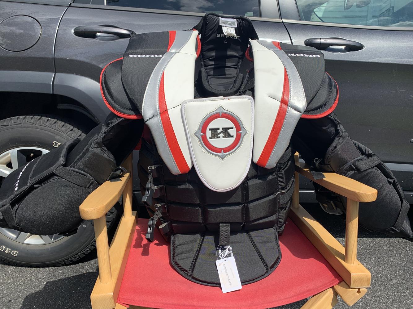 Senior New Large Koho Goalie Chest Protector SidelineSwap