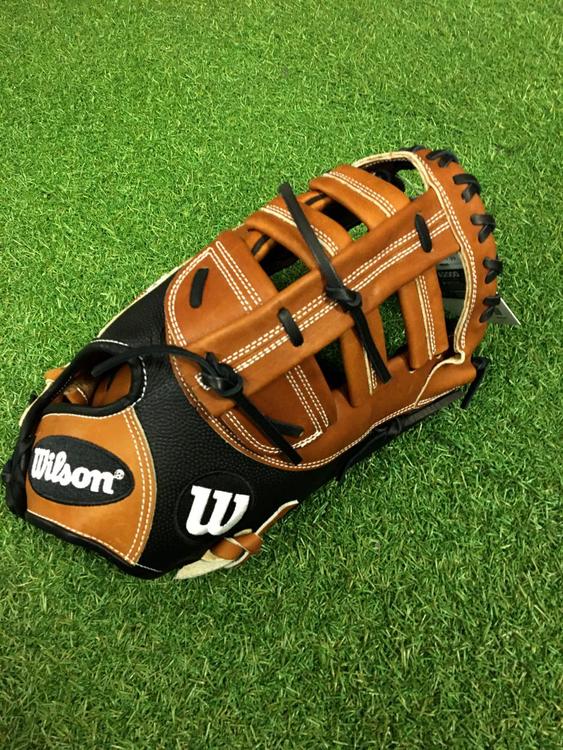 Wilson A2000 Superskin 1614 12.5/" Baseball firstbase Mitt