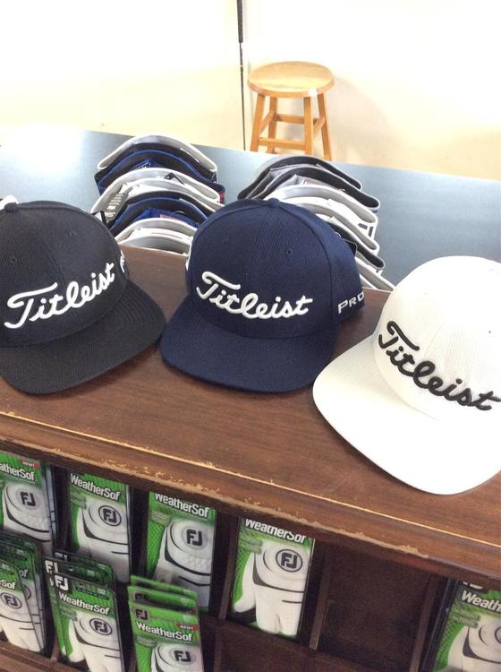 titleist flat brim hat
