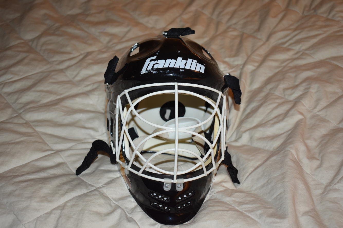 Franklin NHL Pittsburgh Penguins Youth Hockey Mask | SidelineSwap
