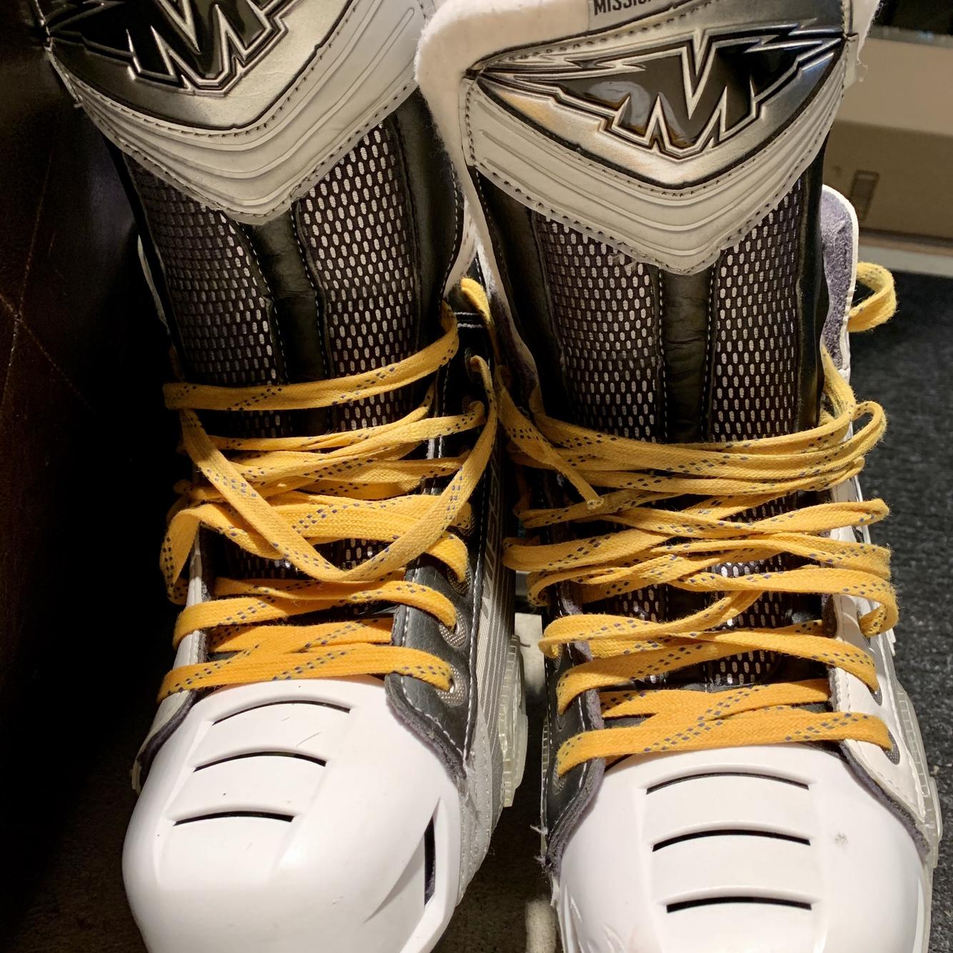 Senior Mission Inhaler AC4 EE (Extra Wide) Size 9 Inline Skates SidelineSwap