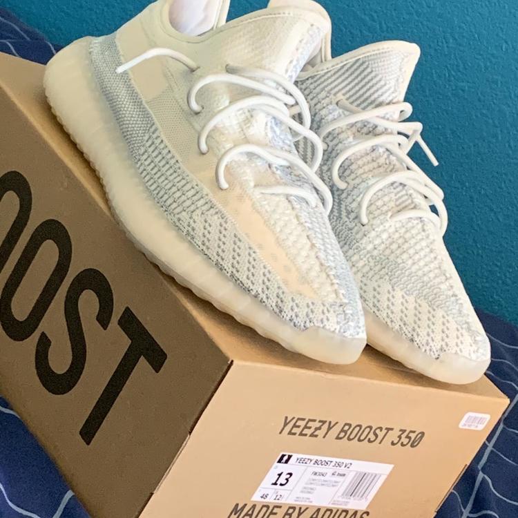 yeezy 350 womens